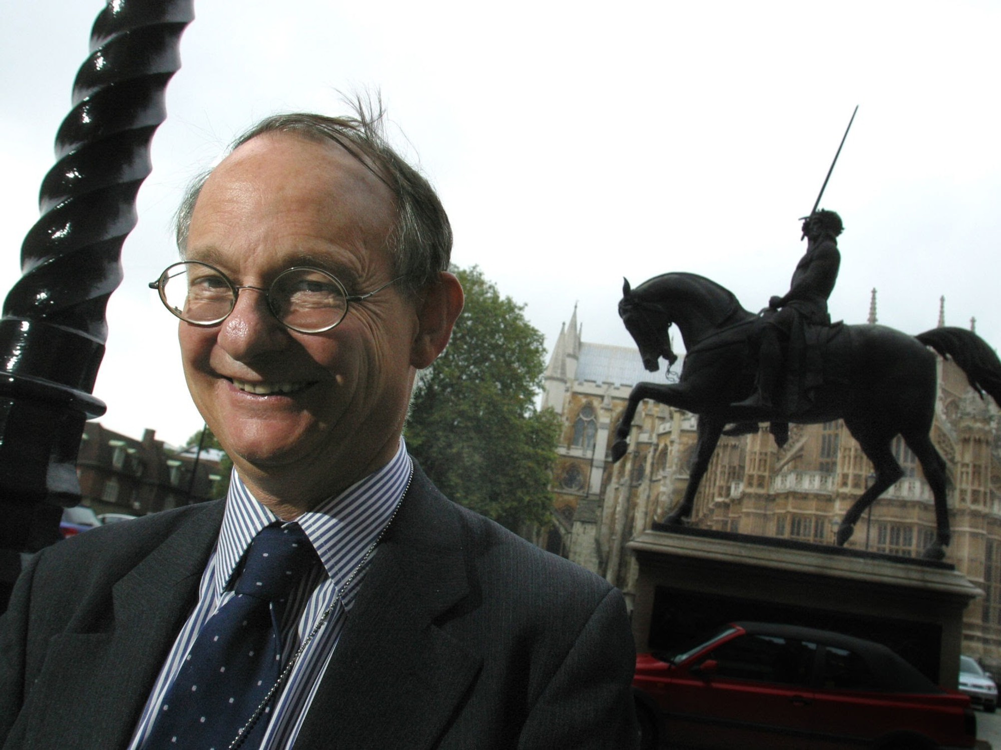 Labour peer found dead after body recovered from river