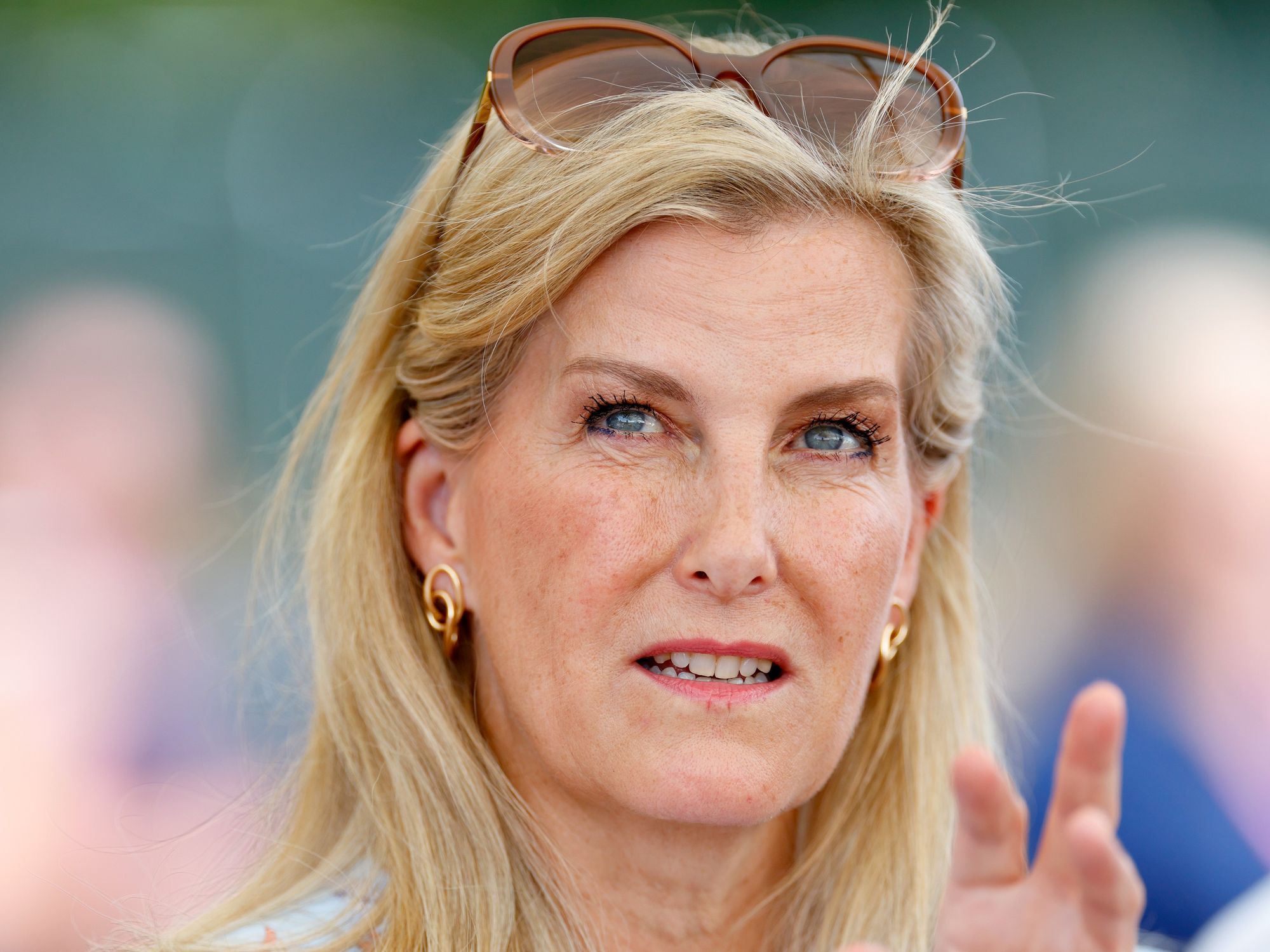 Duchess of Edinburgh pictured without her wedding ring as absence continues