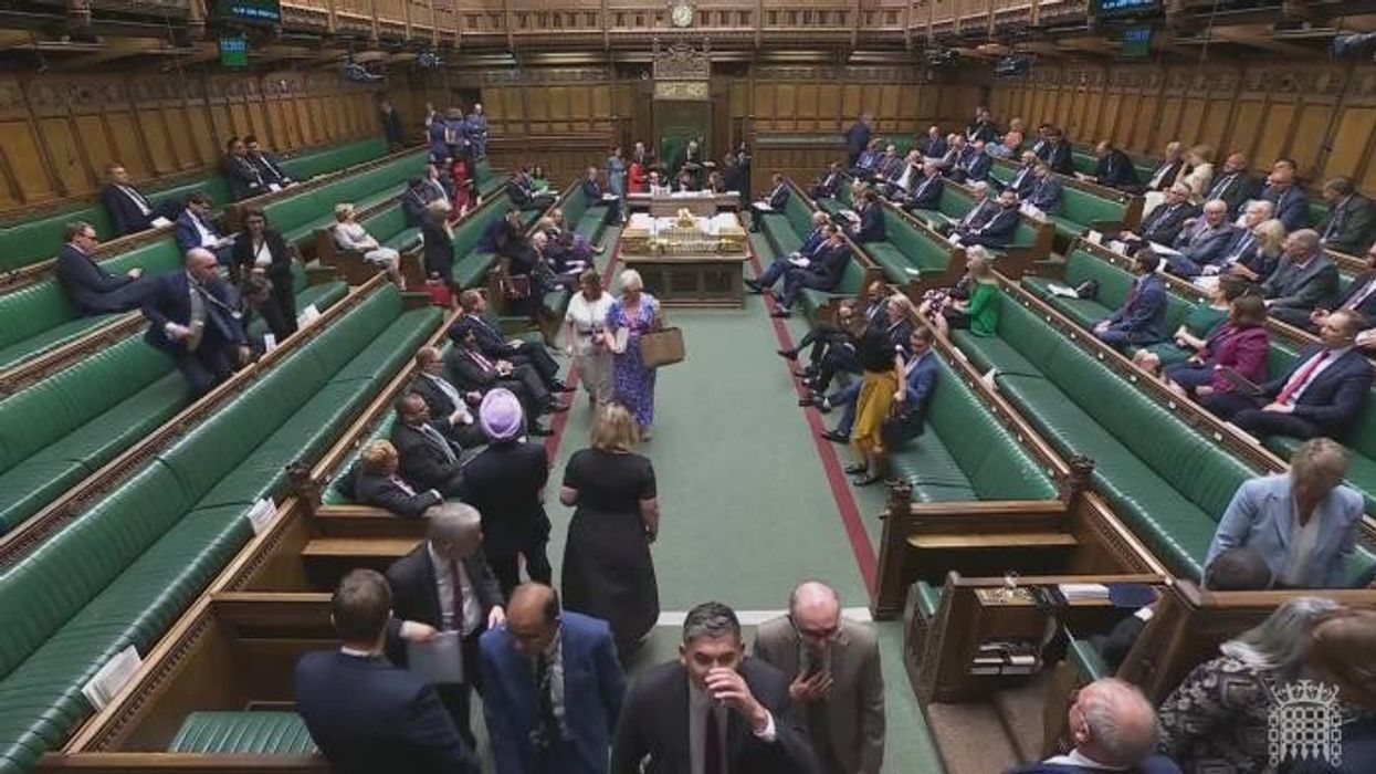 'I couldn't hear a word!' Lee Anderson unmasks 'disrespectful' MP who shouted down Nigel Farage in fiery PMQs