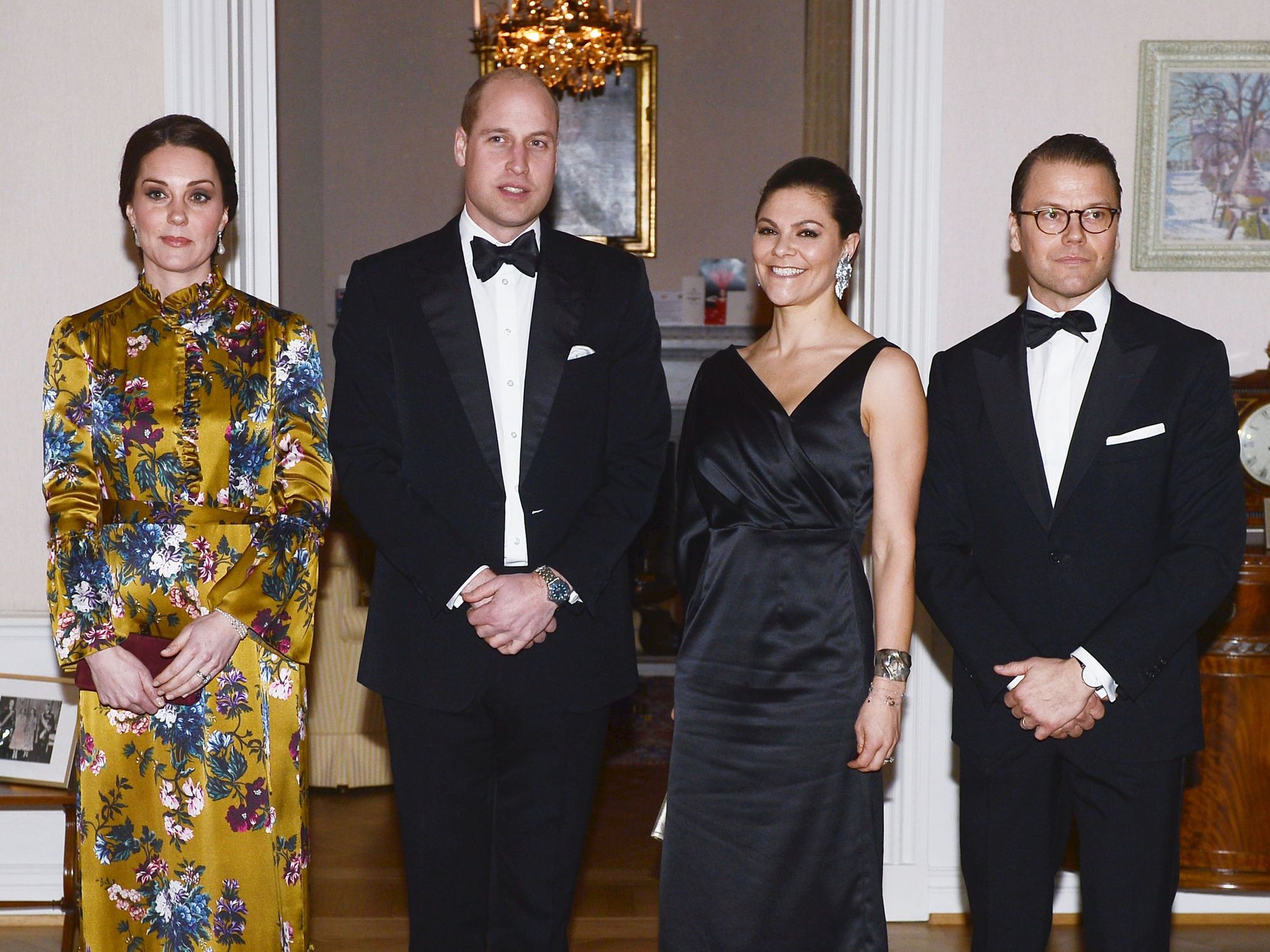 Royals have their private locations accidentally exposed by their own bodyguards in major security risk