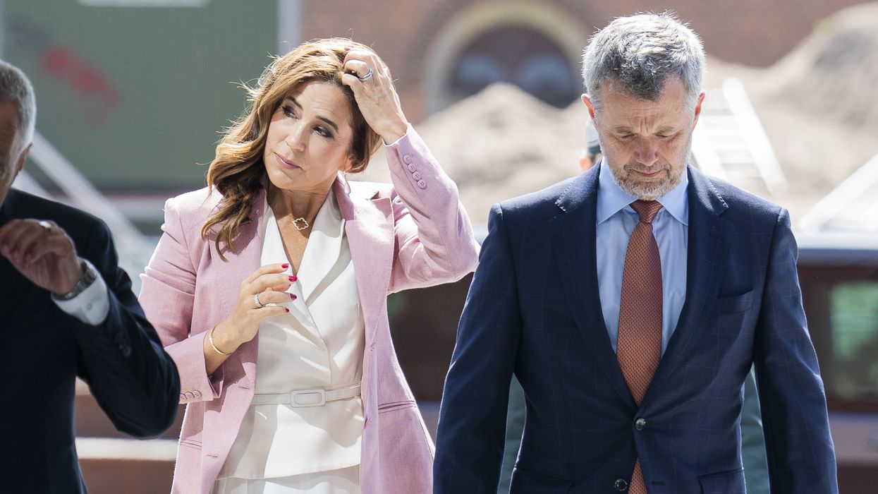 Royal rushes inside during engagement after experiencing leg pain