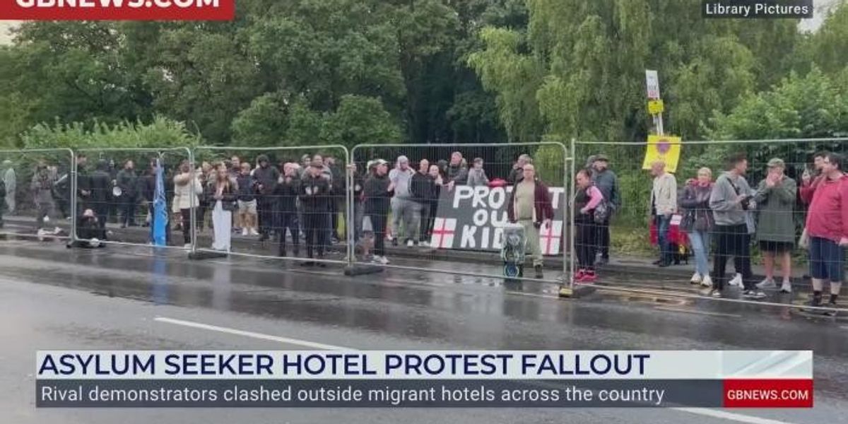 NextImg:Epping's migrant hotel crisis has 'torn the heart' out of the community, ex-Tory MP says
