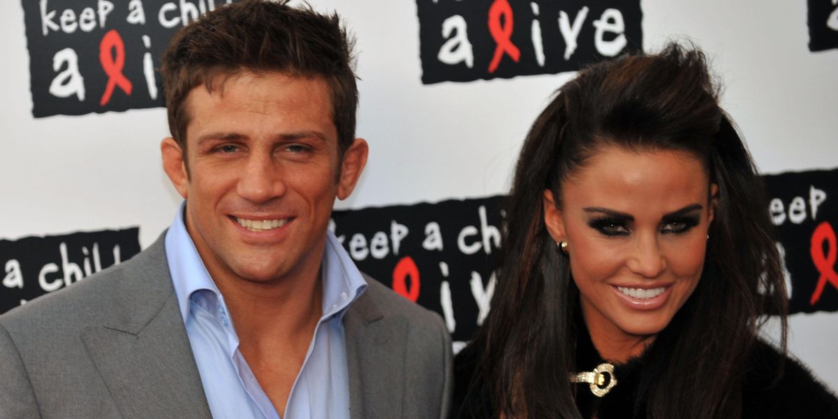 Katie Price’s ex Alex Reid vows to ‘expose truth’ as he leaks explosive video of star counting money amid bankruptcy Katie Price’s ex Alex Reid vows to ‘expose truth’ as he leaks explosive video of star counting money amid bankruptcy