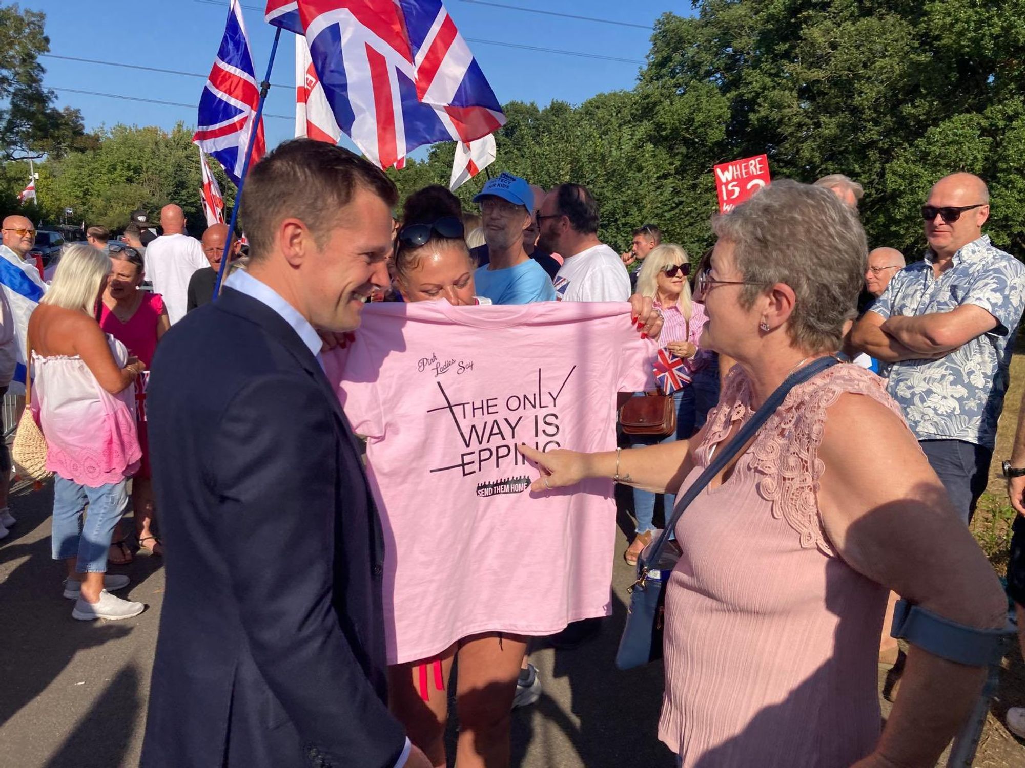 Politics LIVE: Labour blasts Robert Jenrick for attending Epping migrant protest while branding d...