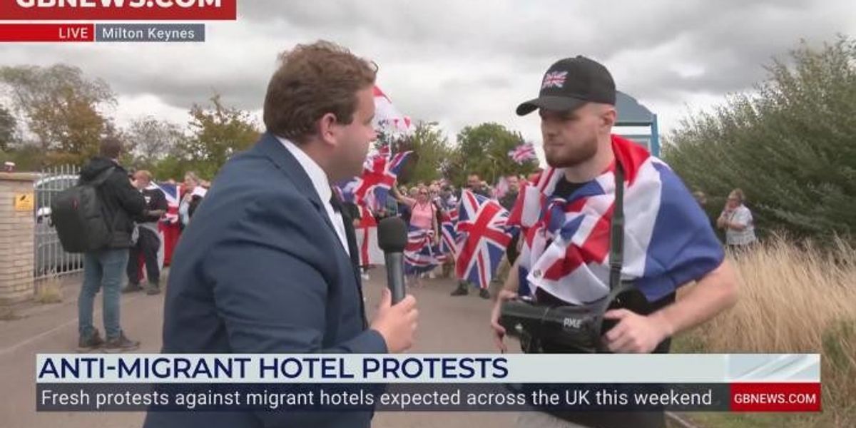 NextImg:WATCH: Milton Keynes protesters demonstrate outside migrant hotel