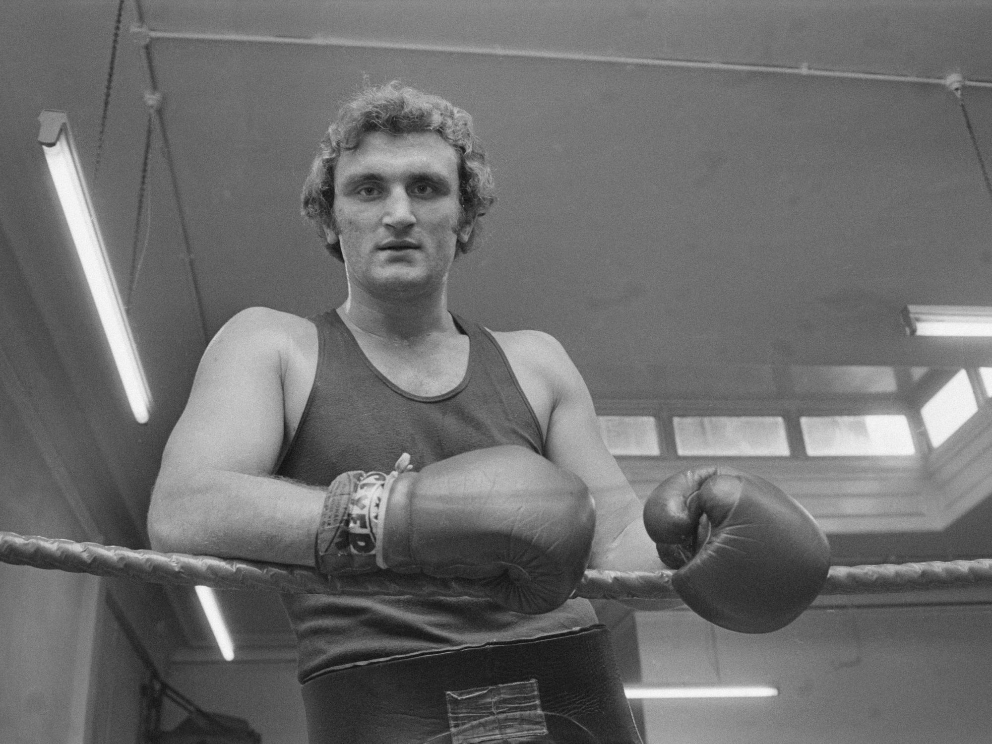 British boxing legend Joe Bugner dies aged 75 as tributes pour in