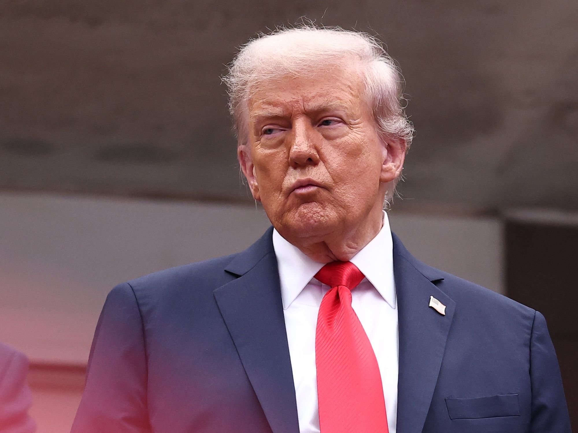 Donald Trump's last-minute change sparks clash with major Royal Family event