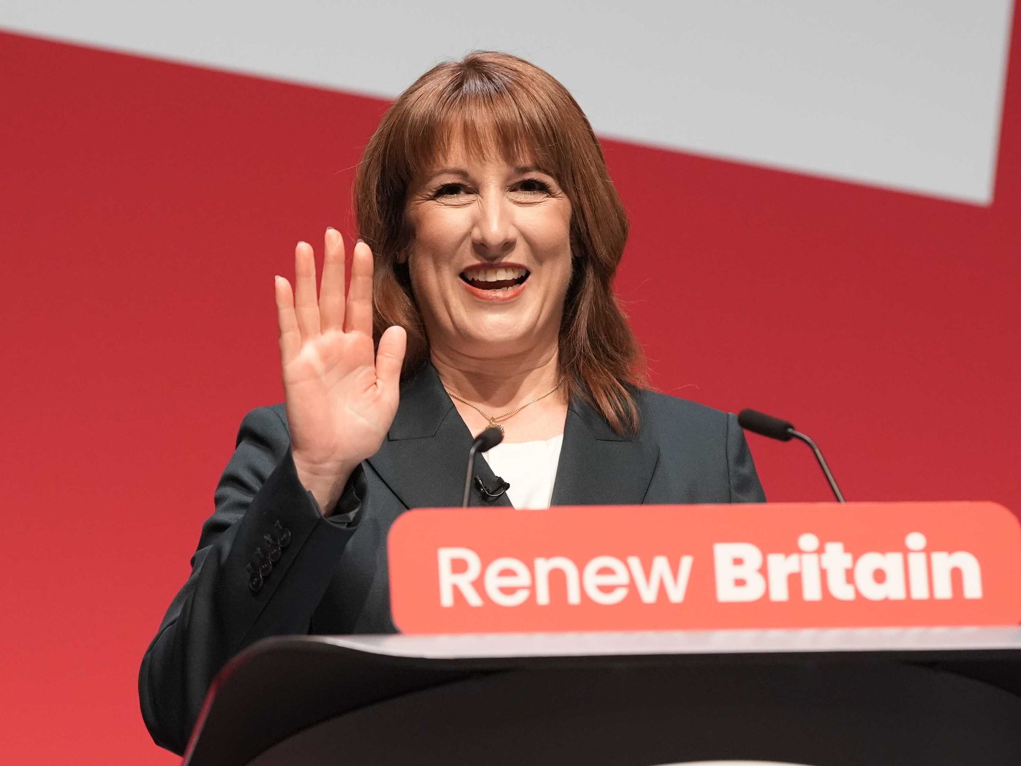 Labour Conference LIVE: Rachel Reeves launches full throttled attack on Nigel Farage in keynote speech