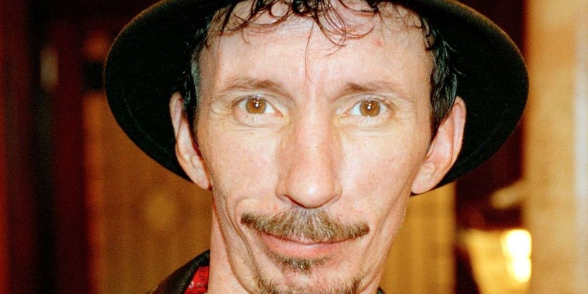 Only Fools and Horses legend dies at 68 as tributes flood in for actor Only Fools and Horses legend dies at 68 as tributes flood in for actor