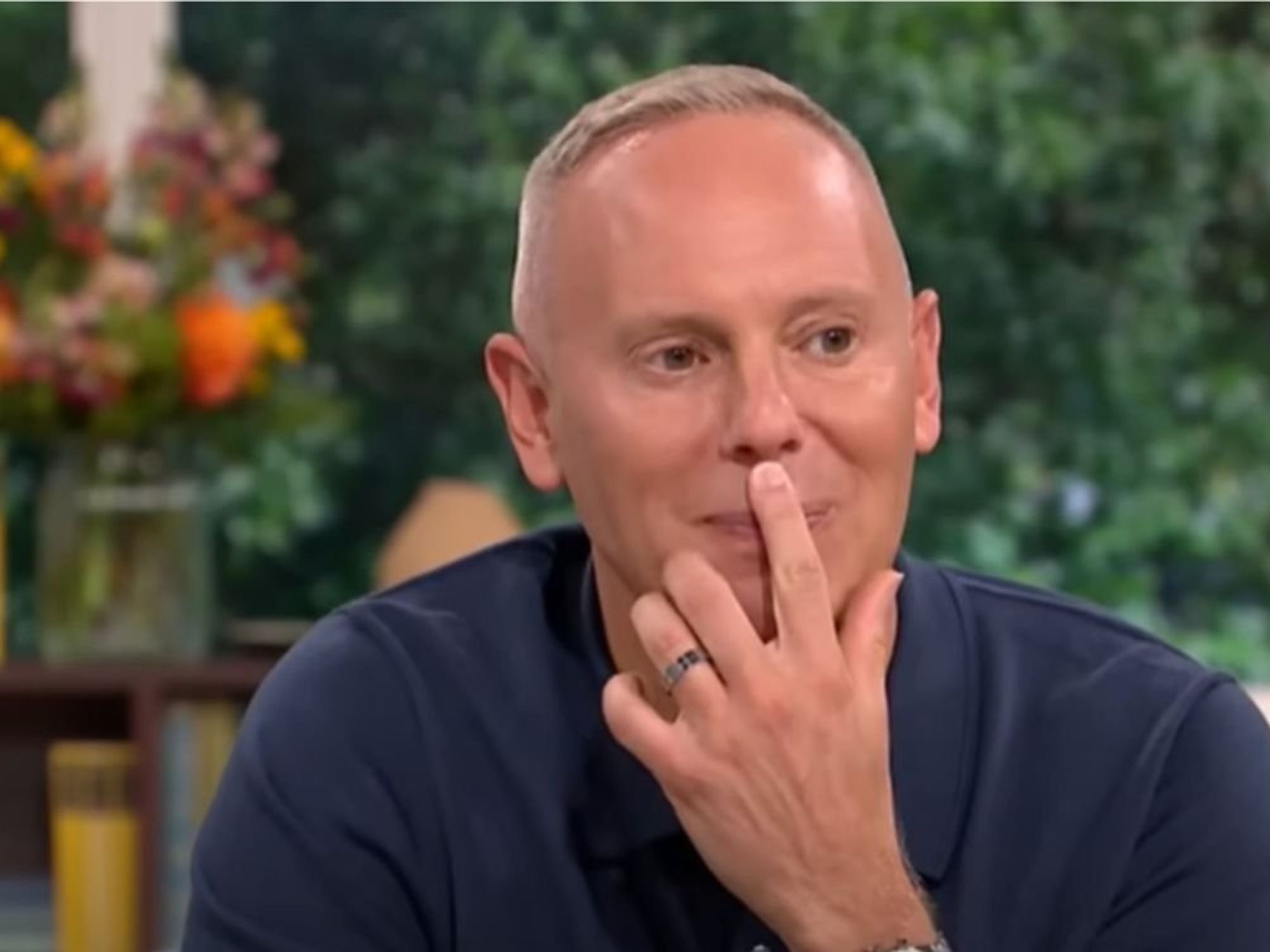 Rob Rinder flooded with support as he issues ‘chilling’ Manchester synagogue attack message: 'Jew...