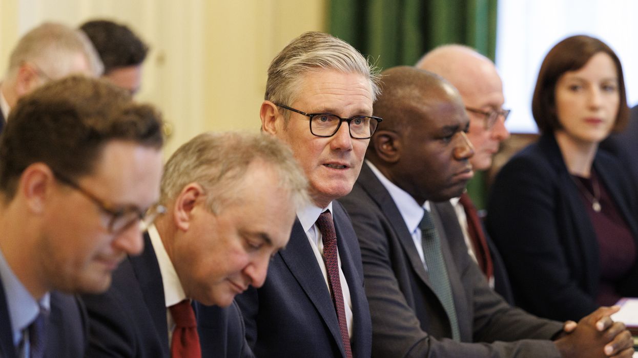 Keir Starmer facing Labour revolt as 'reverse Midas touch' has set Digital ID policy back FIVE YE...