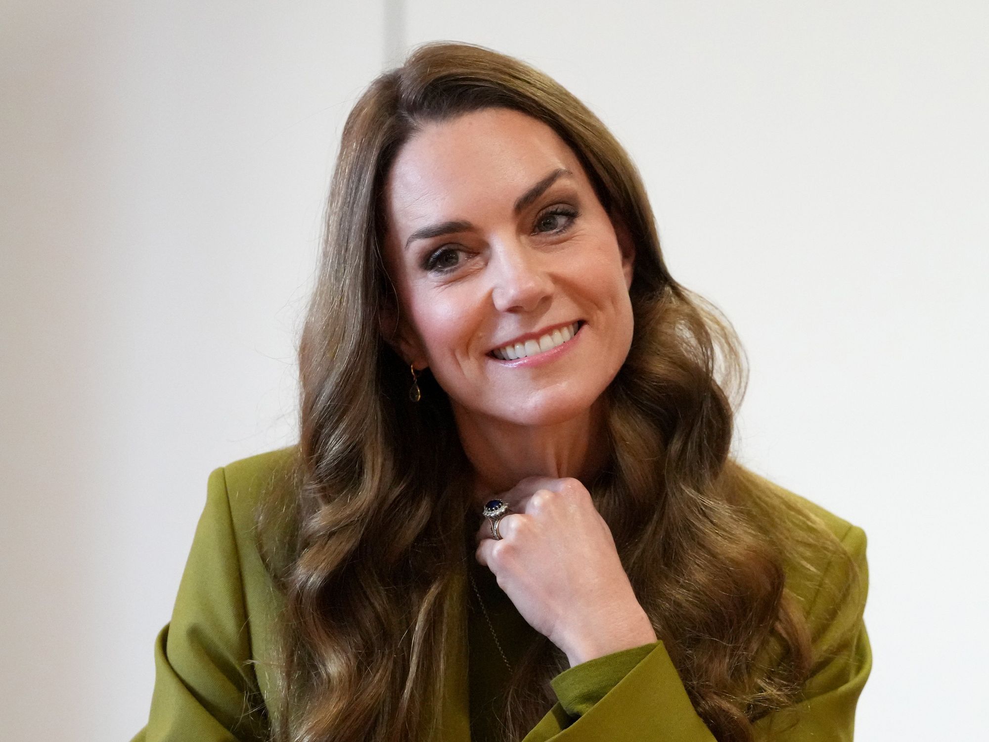 Princess Kate steps out in Oxford just hours after issuing 'toxic' health warning