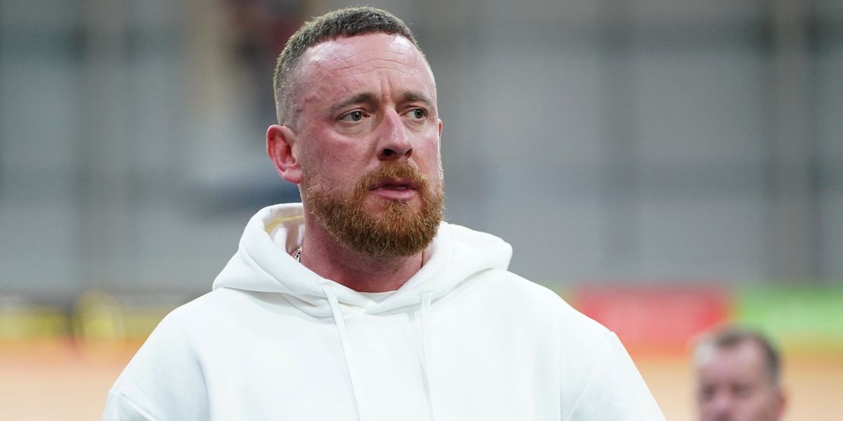 Bradley Wiggins reveals sniffing cocaine from gold medal and fires stark warning to Team Sky Bradley Wiggins reveals sniffing cocaine from gold medal and fires stark warning to Team Sky