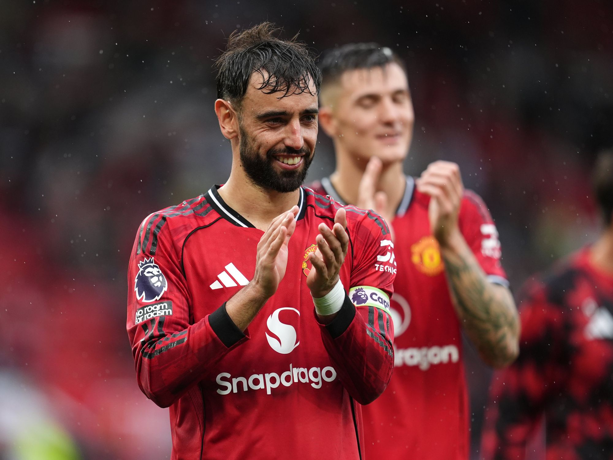 Bruno Fernandes shuts down rumour about decision to stay at Man United amid poor start to new season