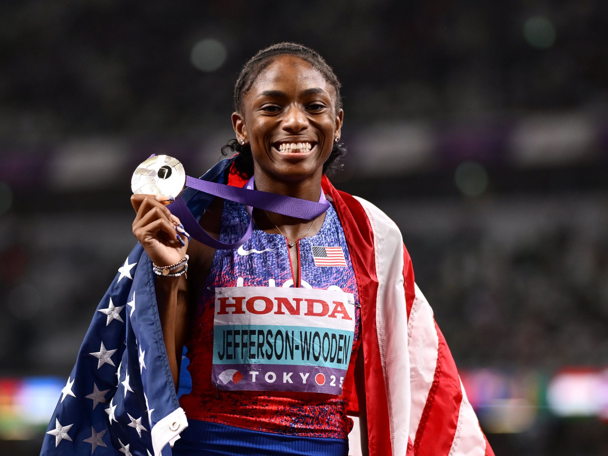 World's fastest woman beats 100 male college students to deny them huge $100,000 payout