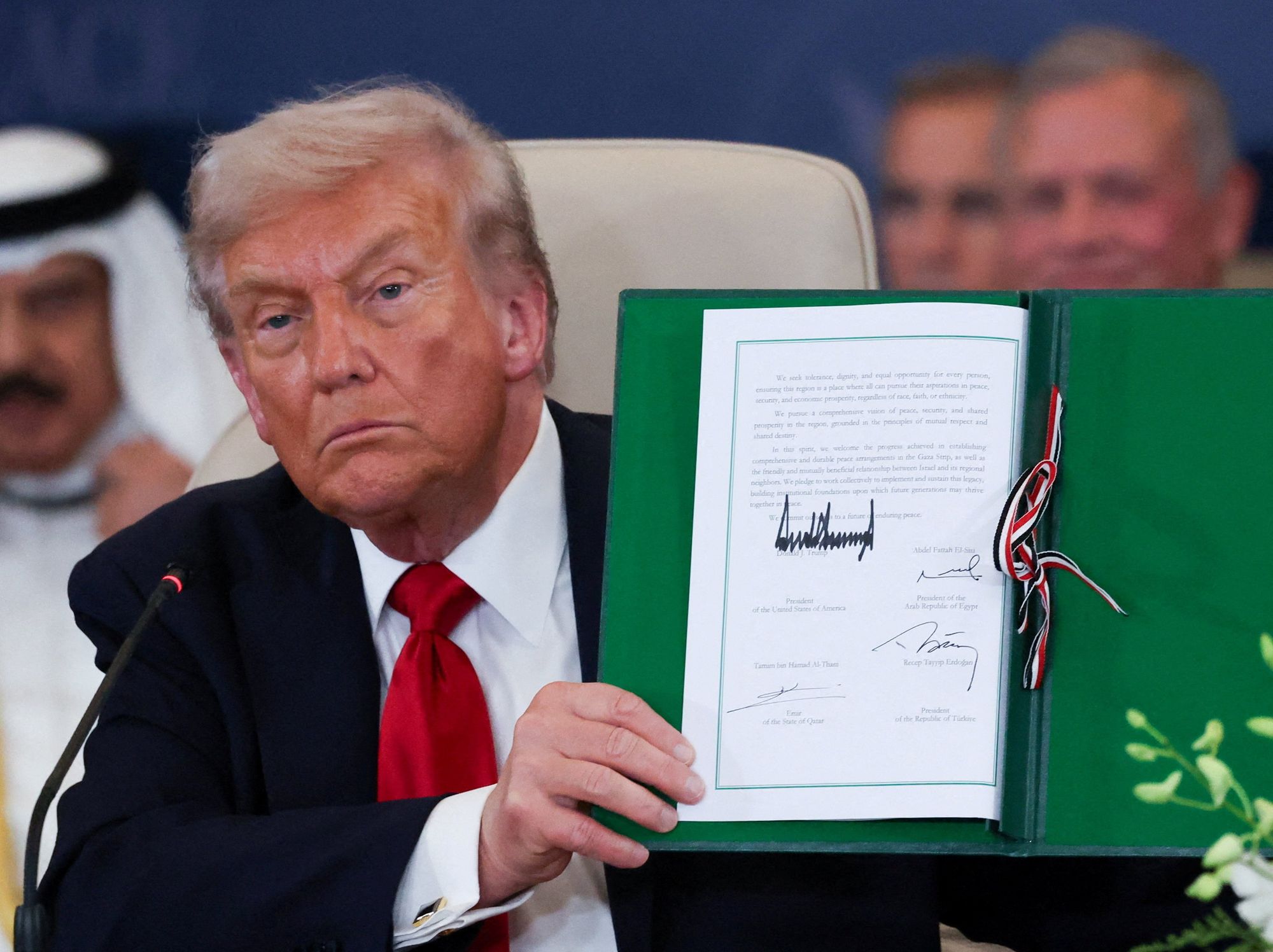 Donald Trump signs historic Israel-Hamas peace deal as Keir Starmer watches on