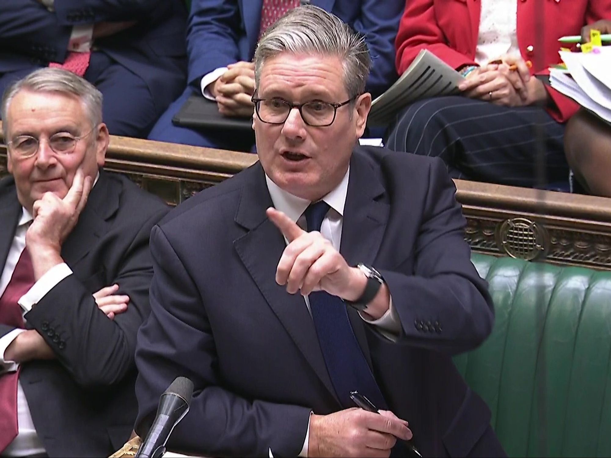 Keir Starmer 'unequivocally condemns' threats made against Nigel Farage despite 'stoking violence'