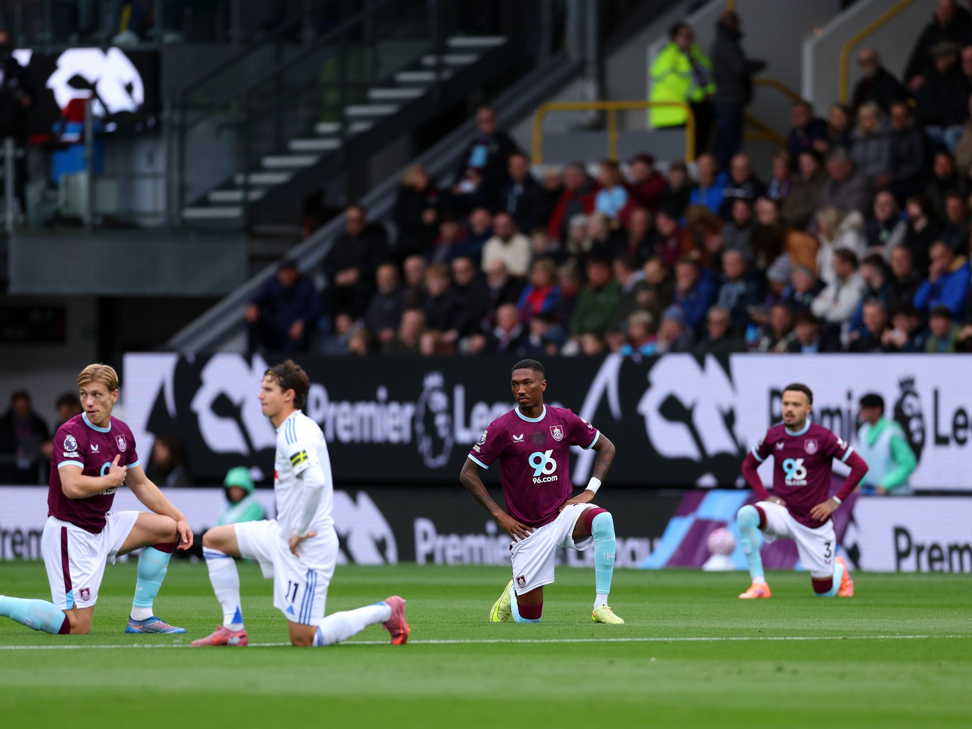 Premier League players booed for taking the knee with one player refusing to perform gesture