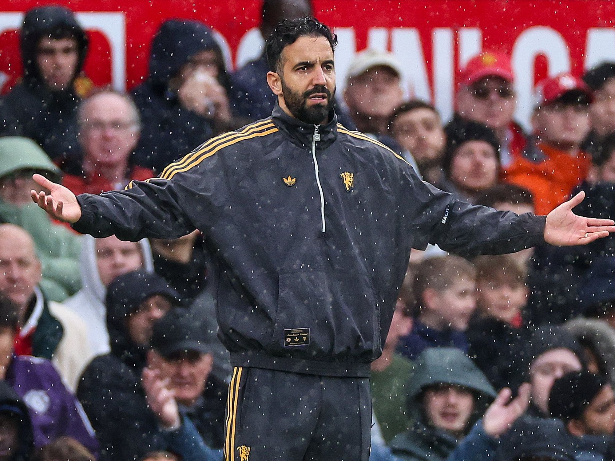 Man United fans left furious as Ruben Amorim benches star player for huge Liverpool clash