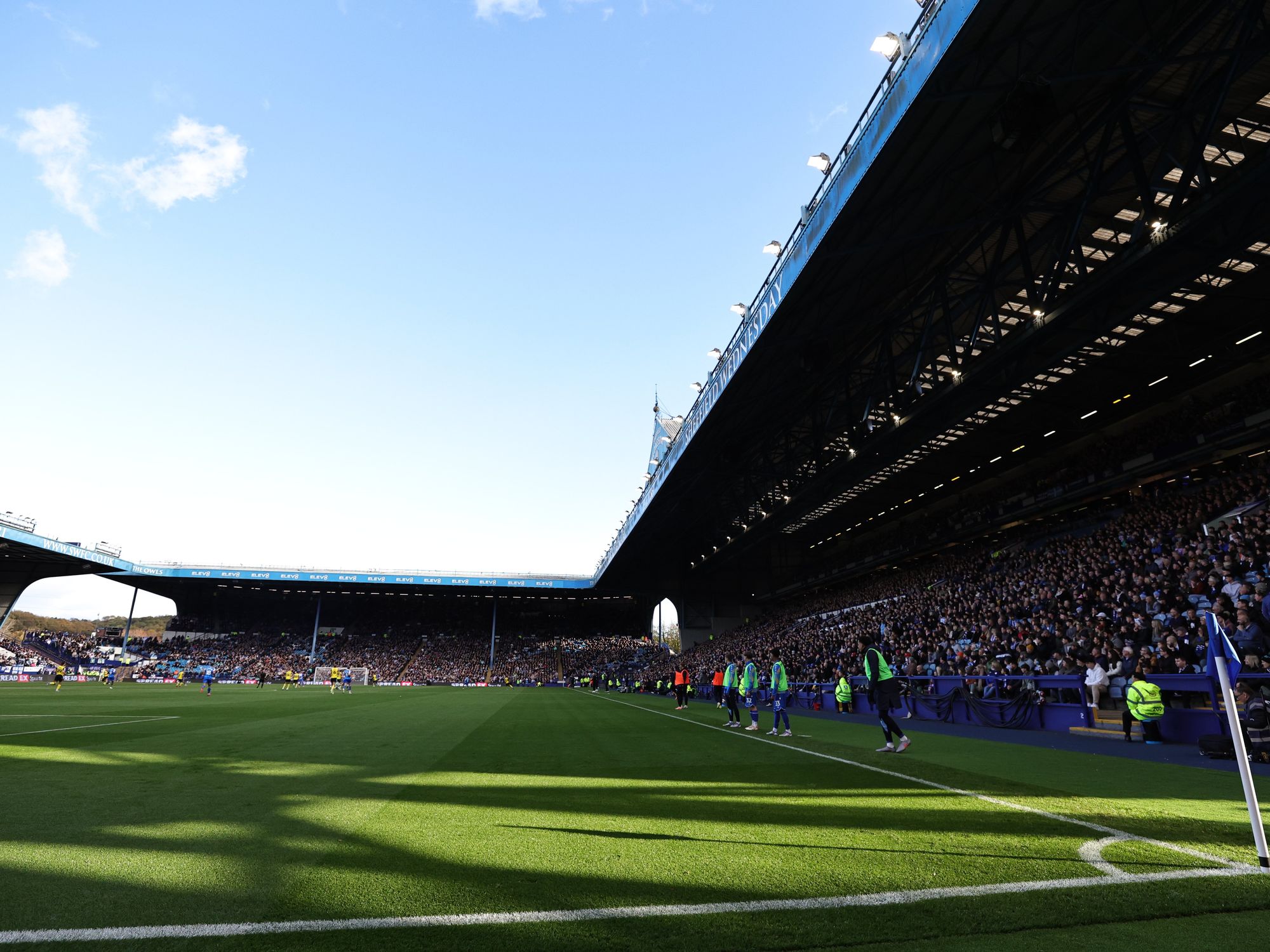 US billionaire interested in Sheffield Wednesday and 'consults band frontman'