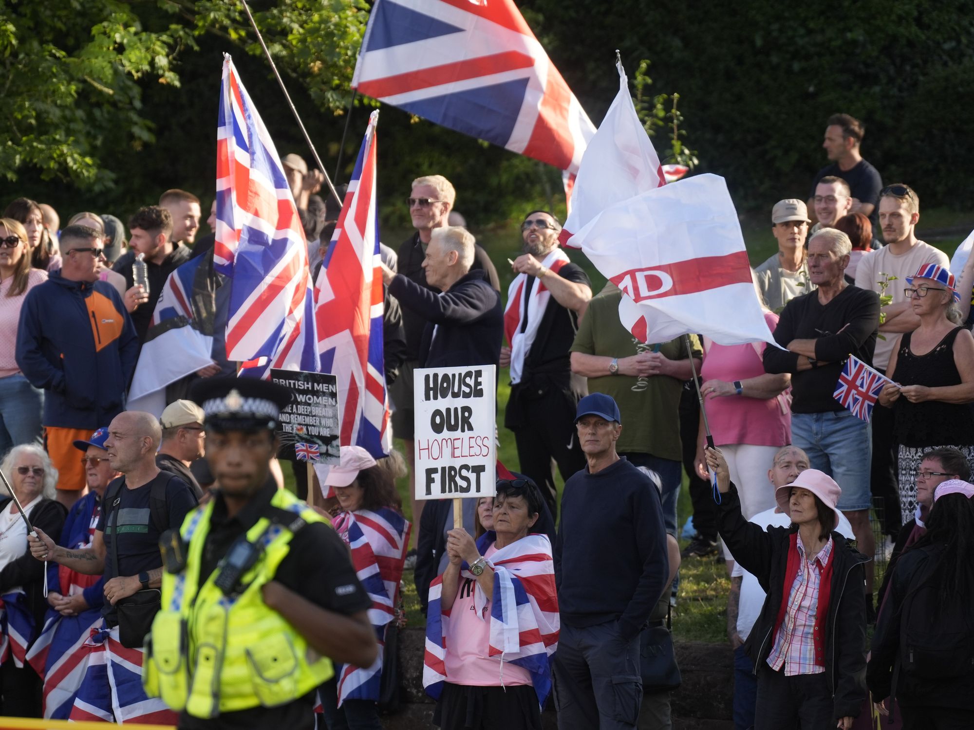 'Sneering' Labour branch forced to apologise after branding migrant protesters 'Neanderthals'