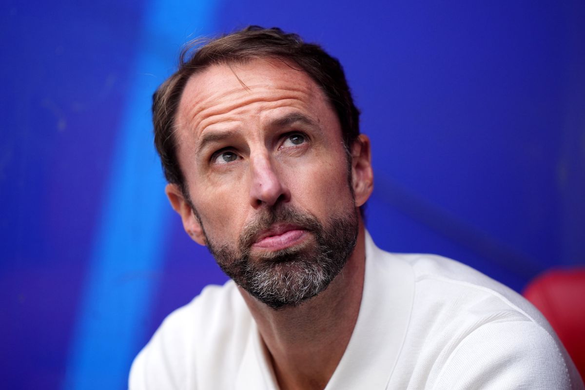 Gareth Southgate takes aim at England fans and dodges question on player who walked out on him