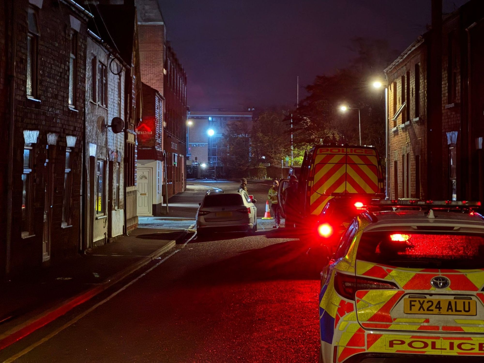 Suspicious device found near police station as bomb disposal unit rushes to scene