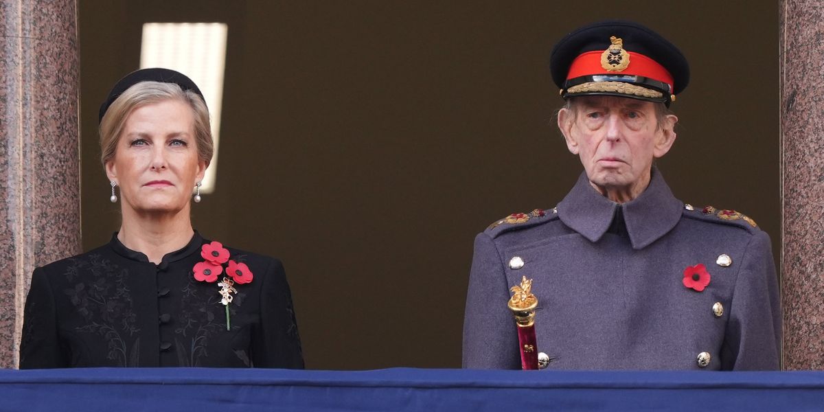 Duchess of Edinburgh comforts Duke of Kent on Remembrance Sunday in emotional moment Duchess of Edinburgh comforts Duke of Kent on Remembrance Sunday in emotional moment