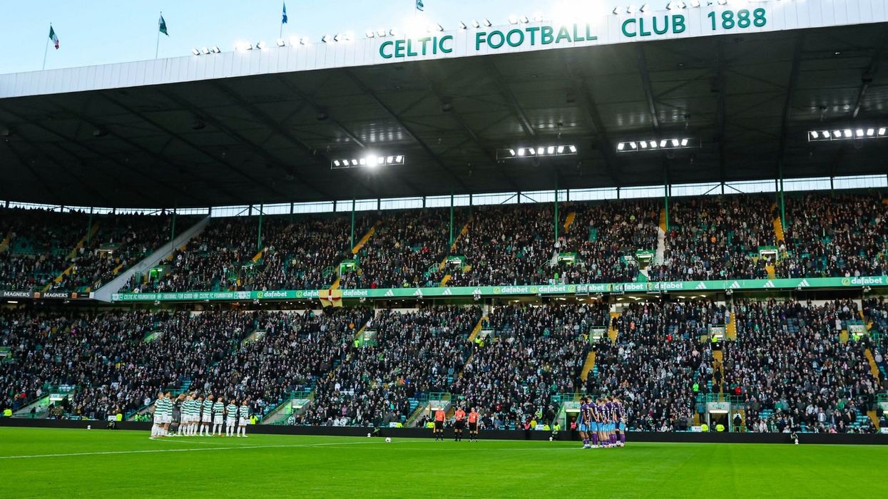 Celtic fans boo during Remembrance Sunday silence with tribute abandoned after just seconds
