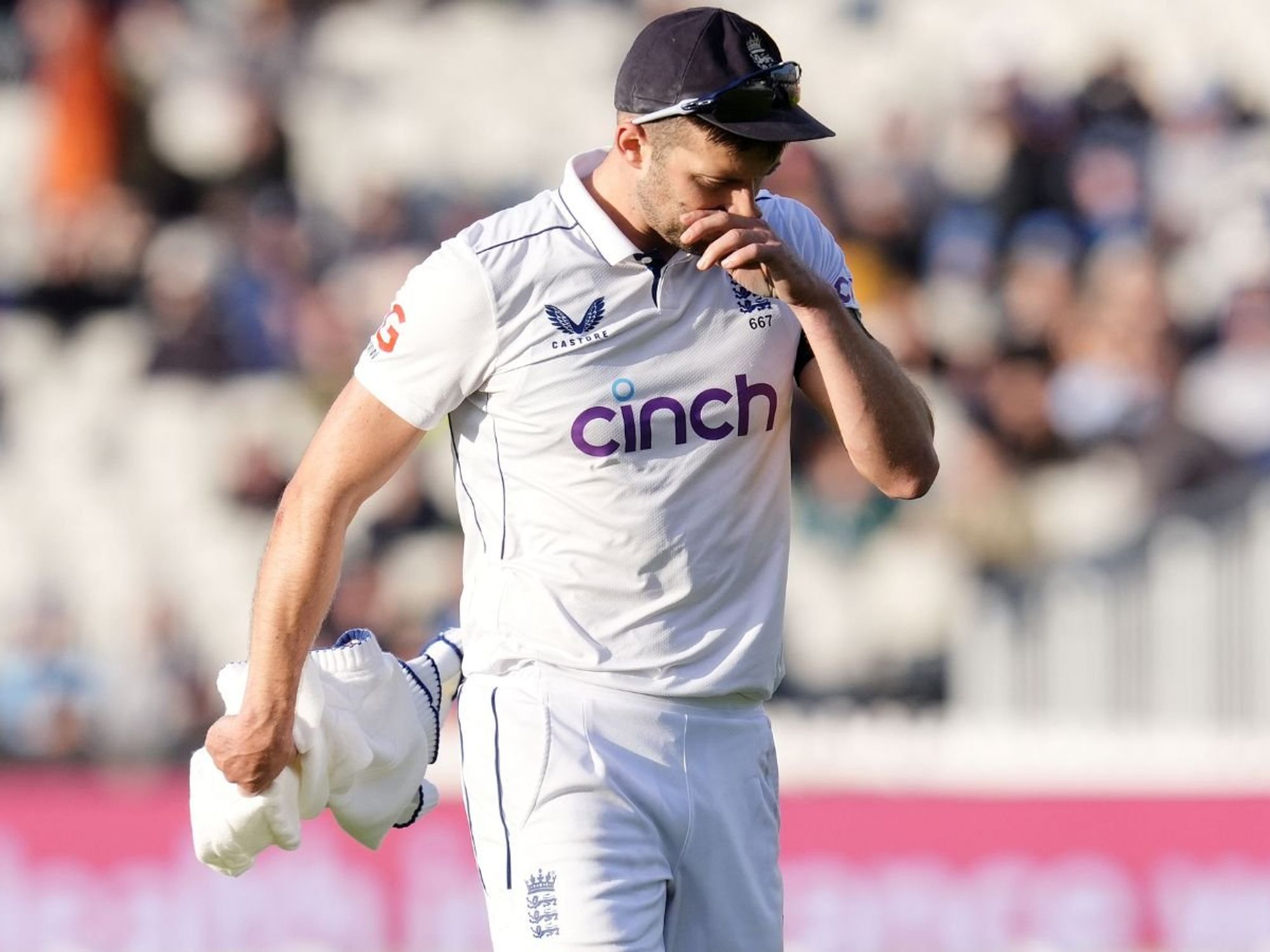 England suffer injury scare just eight days before Ashes clash against Australia