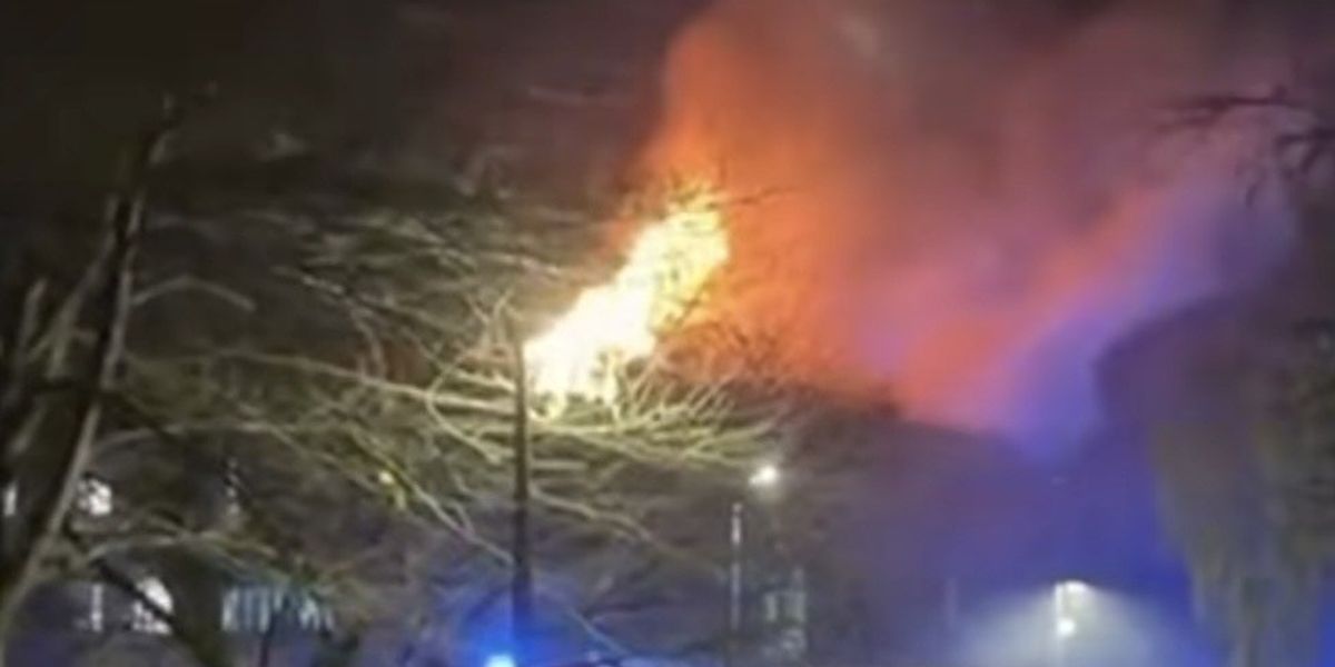 Blaze rips through student halls as dozens evacuated from residence Blaze rips through student halls as dozens evacuated from residence