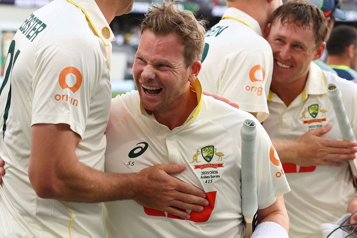 Steve Smith twists the knife after Australia beat England in Ashes opener