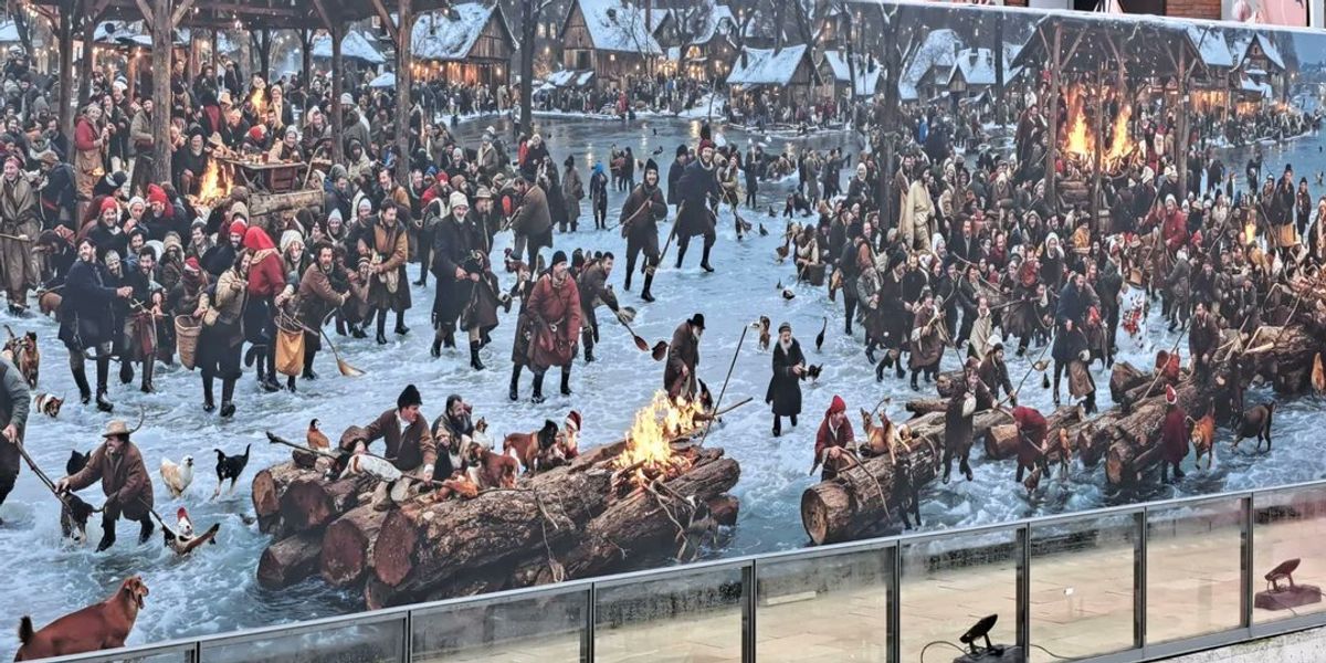 Christmas mural urgently removed from Kingston after serious errors pointed out Christmas mural urgently removed from Kingston after serious errors pointed out