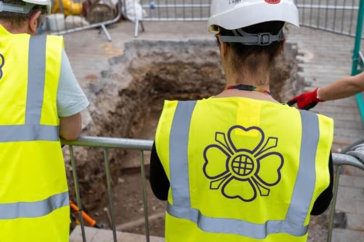 Archaeologists discover evidence of human life older than Stonehenge beneath iconic UK landmark