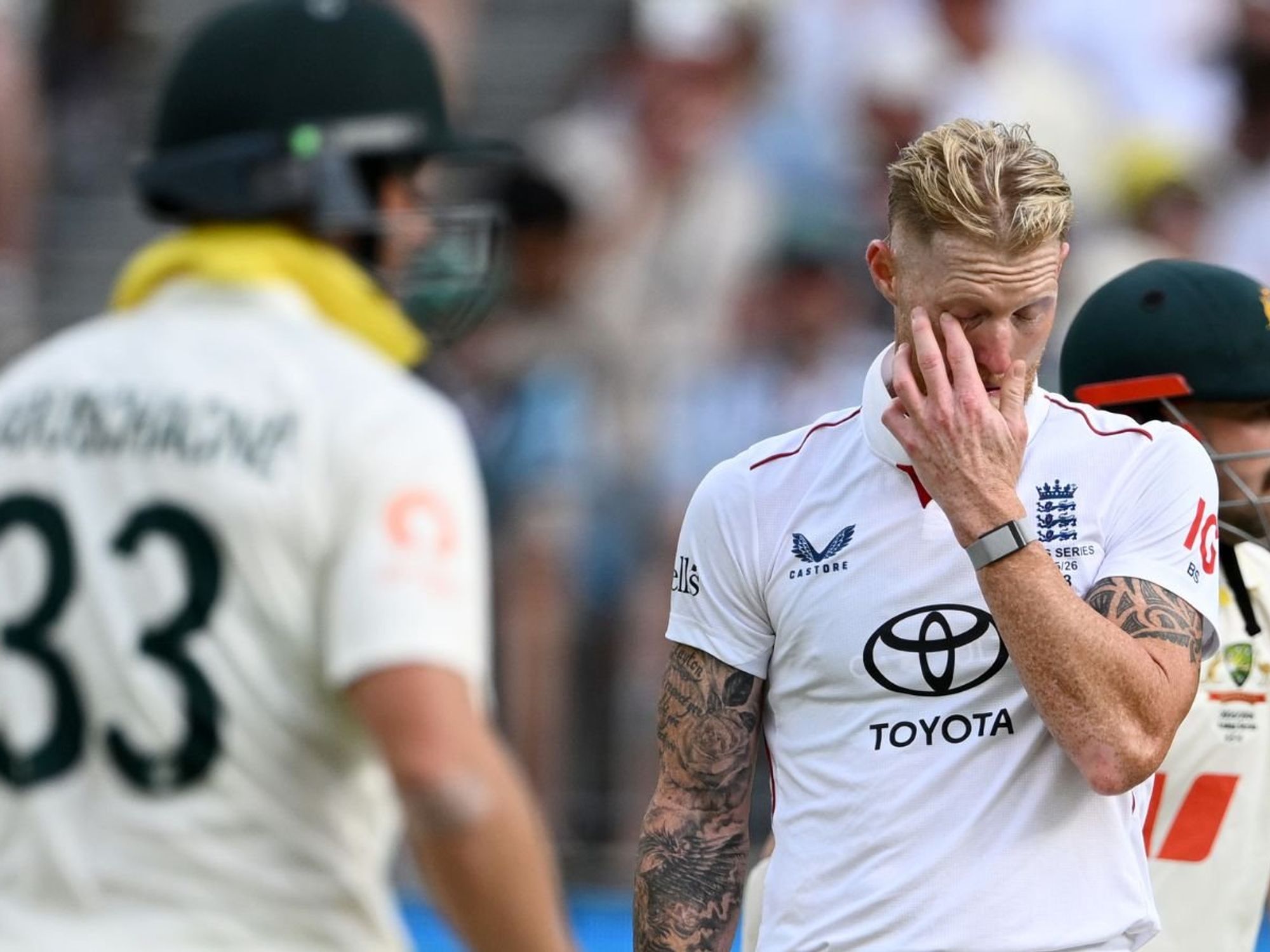 England accused of 'lack of respect' as Australia icon explains stories of 'heartbroken kids' at ...