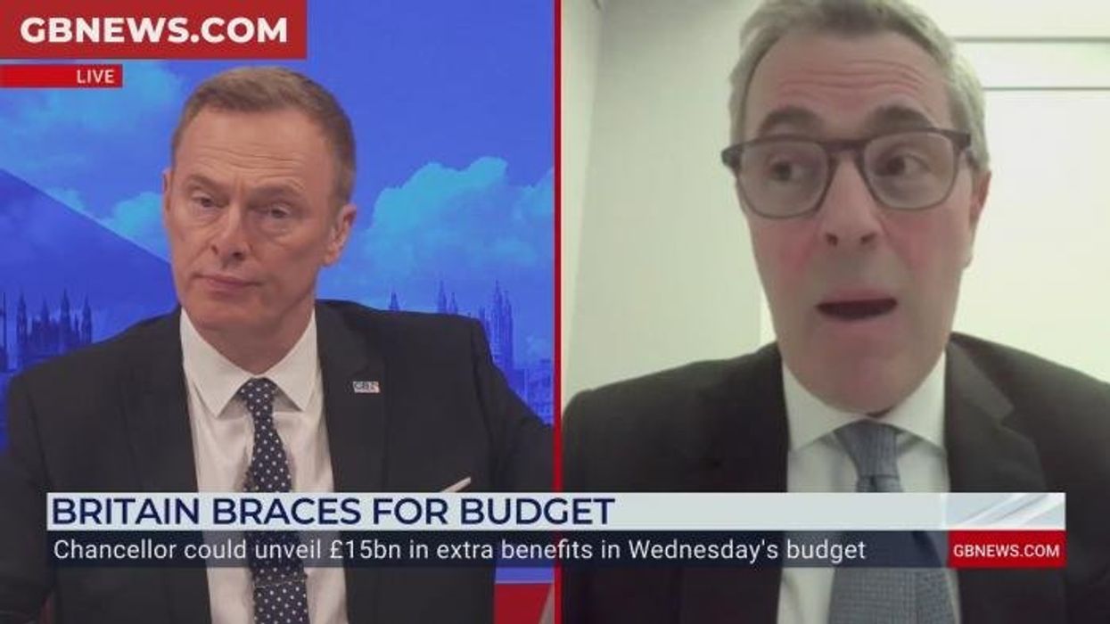 WATCH: Martin scolds Labour MP for blaming Tories on Chancellor's economy woes - 'Look in the mirror!'