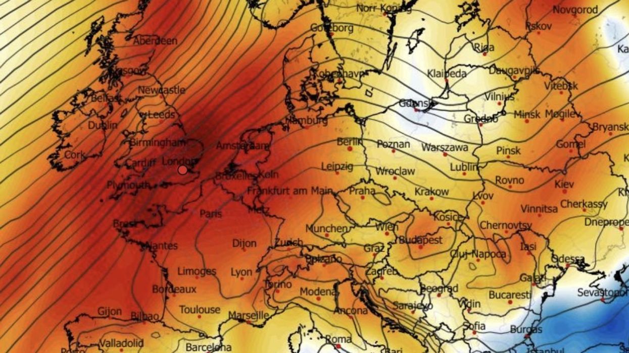 UK weather: Freakish warmth set to sweep Britain in major blow to White Christmas hopes