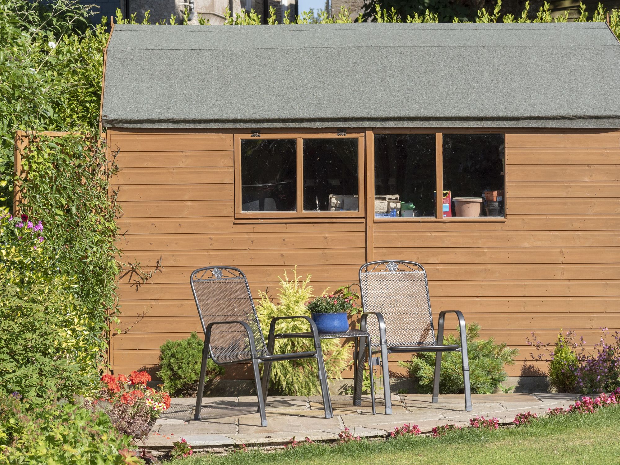 Devon homeowner forced to tear down wooden summer house in garden after neighbour reported him to council