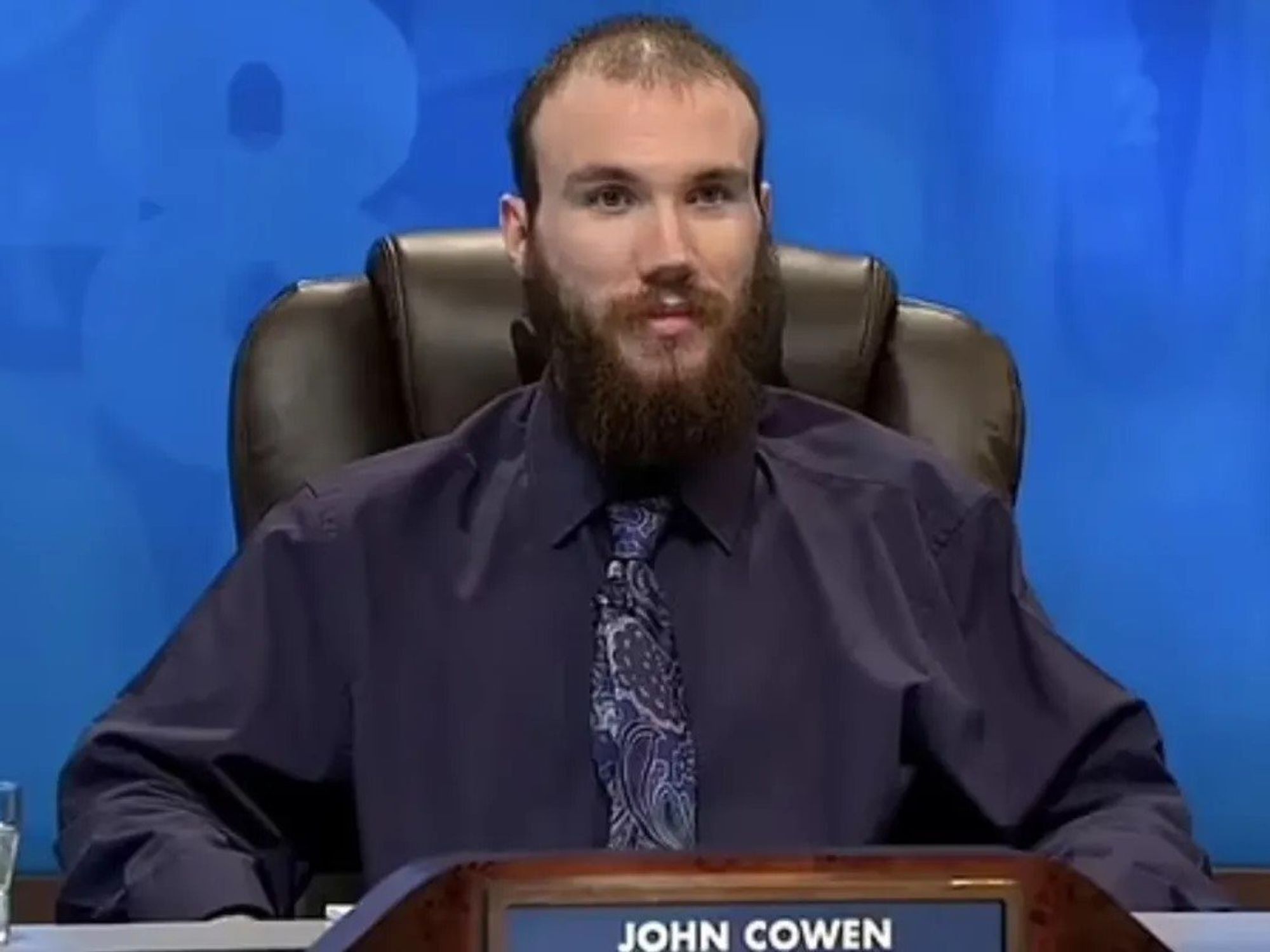 Horror as 'growling' Countdown champion stabs rival with knife in front of players