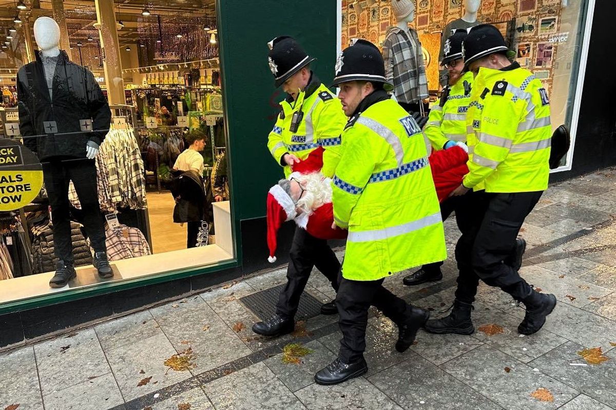 Father Christmas arrested during Palestine Action protest and shouts at police: 'Going on the naughty list!'