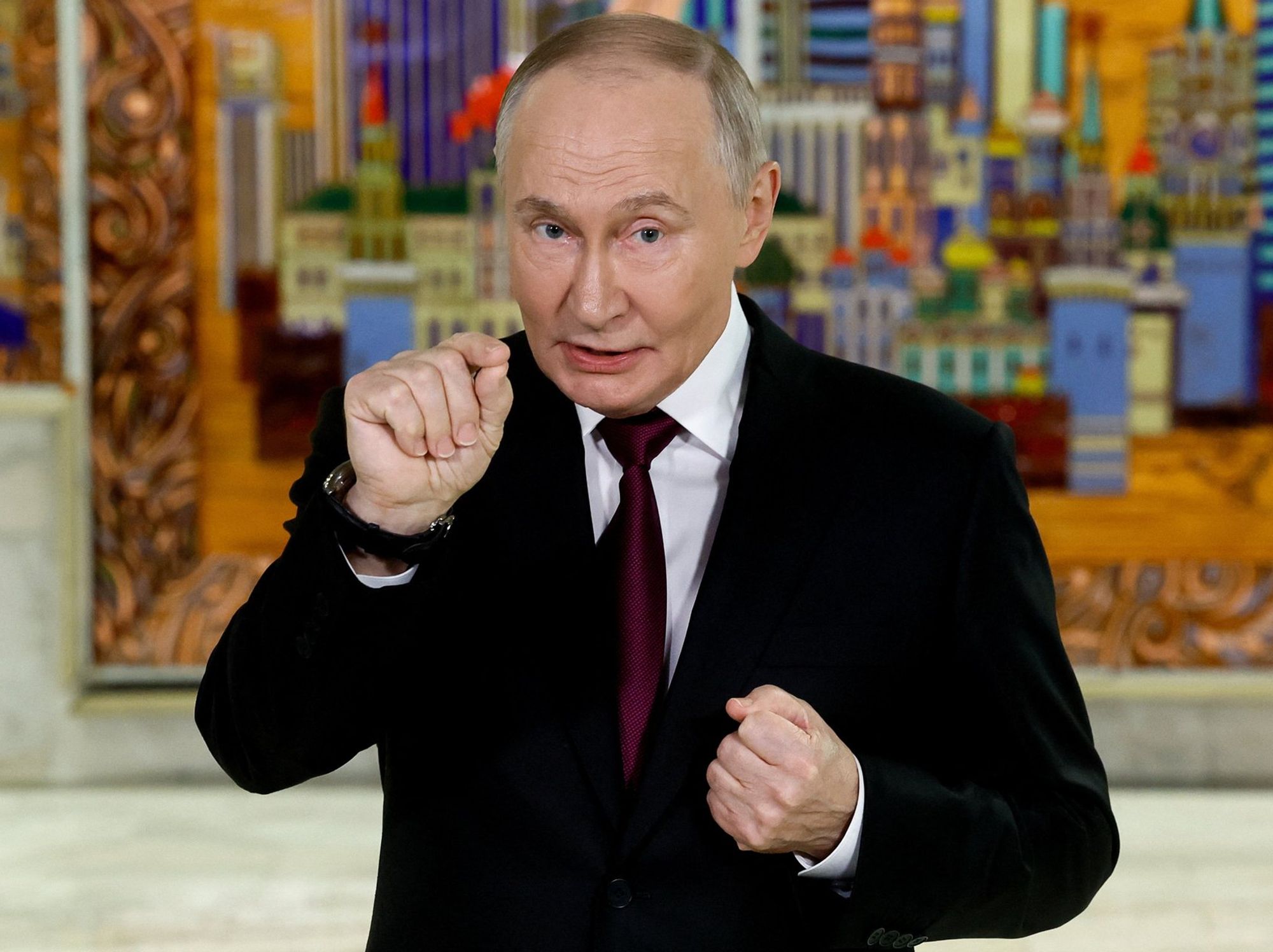 'We're ready for it!' Vladimir Putin threatens war with Europe after Ukraine agrees US peace deal