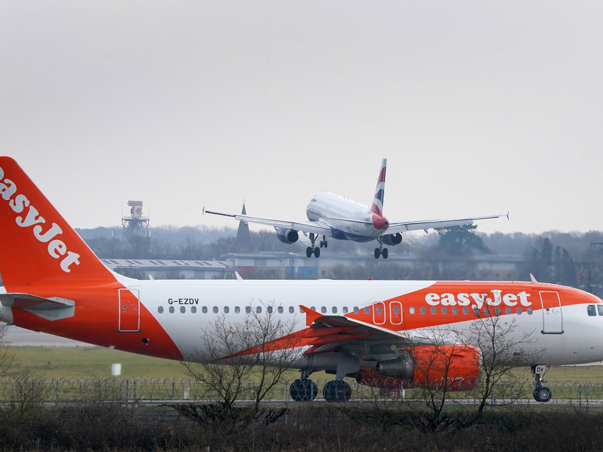 EasyJet flight to major UK airport lands 50 miles away as airline says 'it's outside of our control'