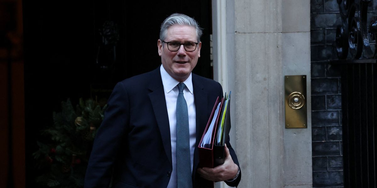 Labour postpones FOUR mayoral elections by two years amid plunging poll ratings so councils can ‘reorganise’ Labour postpones FOUR mayoral elections by two years amid plunging poll ratings so councils can ‘reorganise’