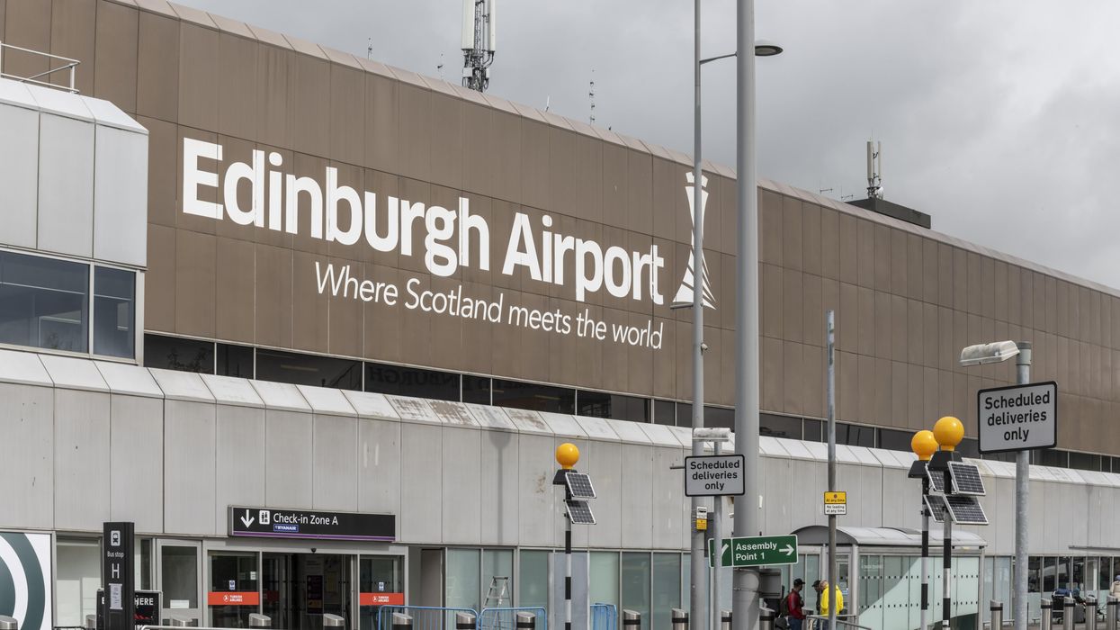 Edinburgh Airport suspends all flights following major air traffic control fault