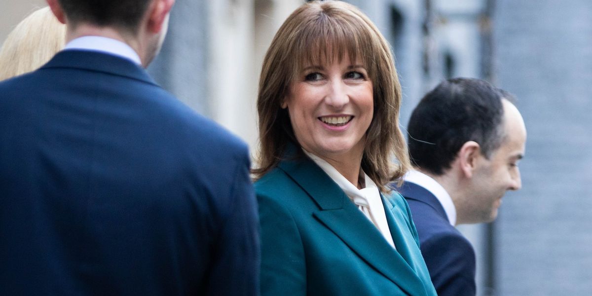 Rachel Reeves DODGES probe into breaking ministerial rules as PM’s ethics adviser rejects Nigel Farage’s demand Rachel Reeves DODGES probe into breaking ministerial rules as PM’s ethics adviser rejects Nigel Farage’s demand