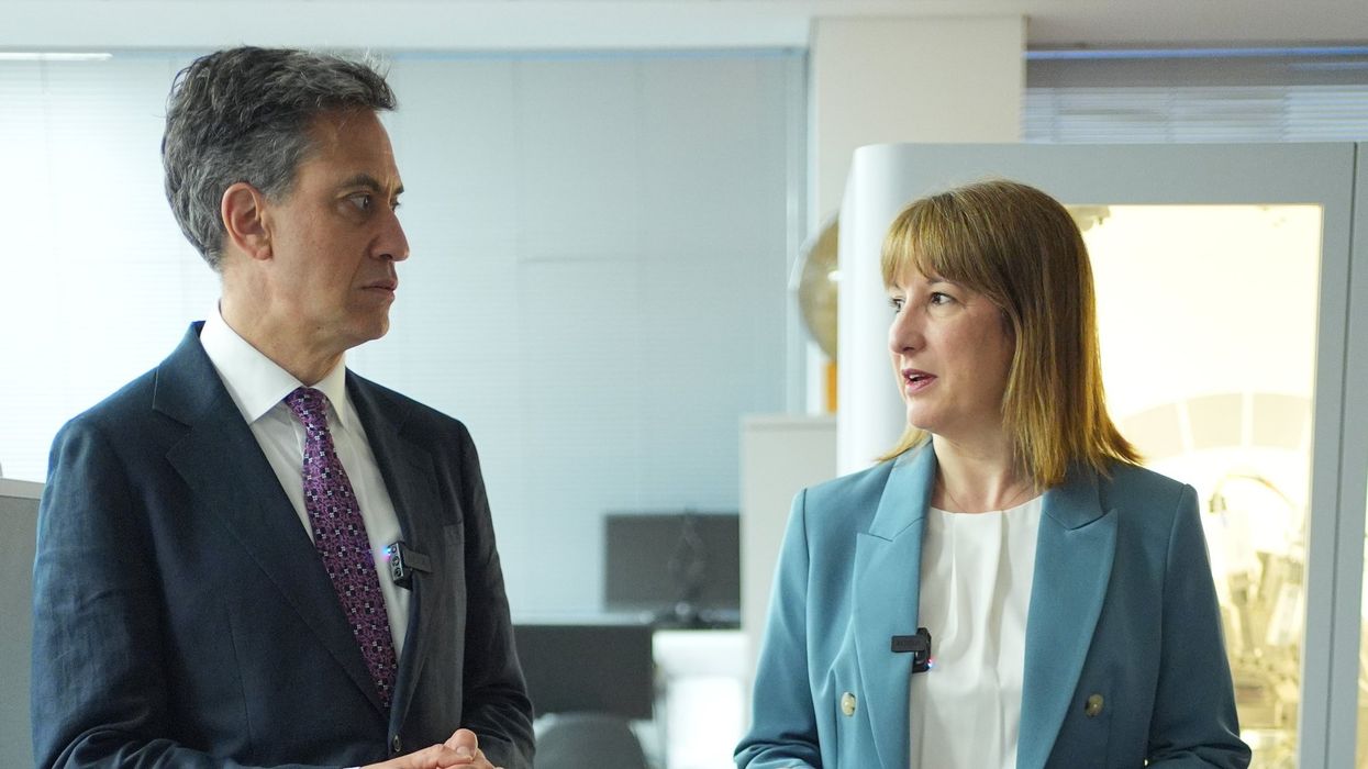 Ed Miliband at war with Rachel Reeves over plan to cut green levies on energy bills