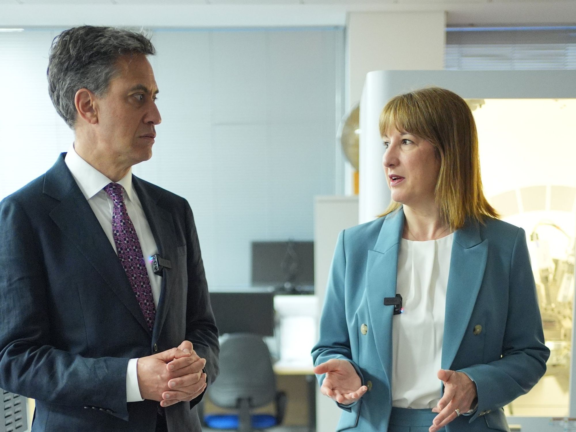 Ed Miliband at war with Rachel Reeves over plan to cut green levies on energy bills