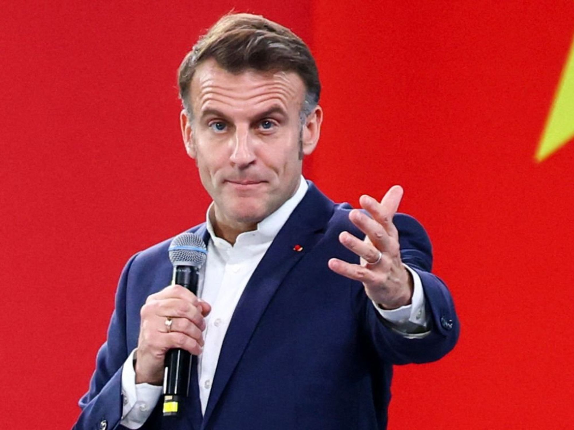 'That's not democracy!' Emmanuel Macron blasted over 'dangerous Ministry of Truth plan to control media'