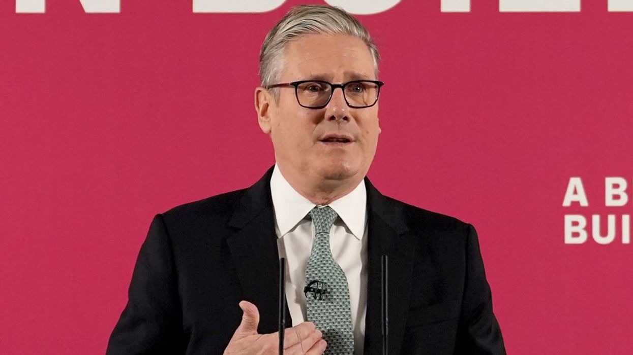 Keir Starmer faces major threat to premiership as Labour group canvasses party for new leader candidates