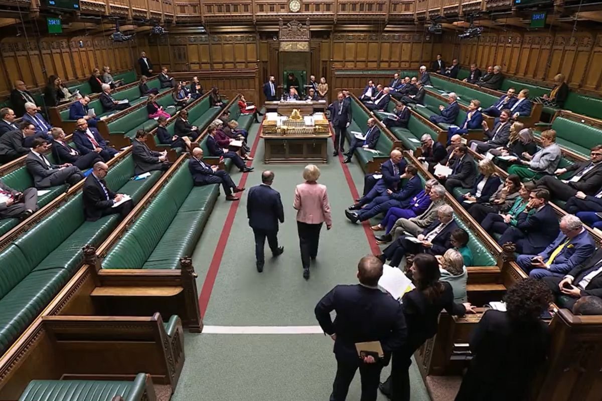 MPs pass 'Brexit betrayal' vote on rejoining customs union after crunch Commons debate
